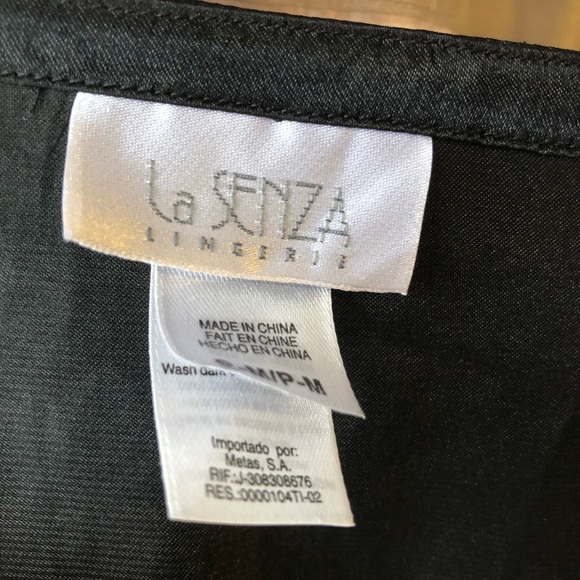 LA SENZA kimono long black satin robe S/P EUC - Picture 4 of 4